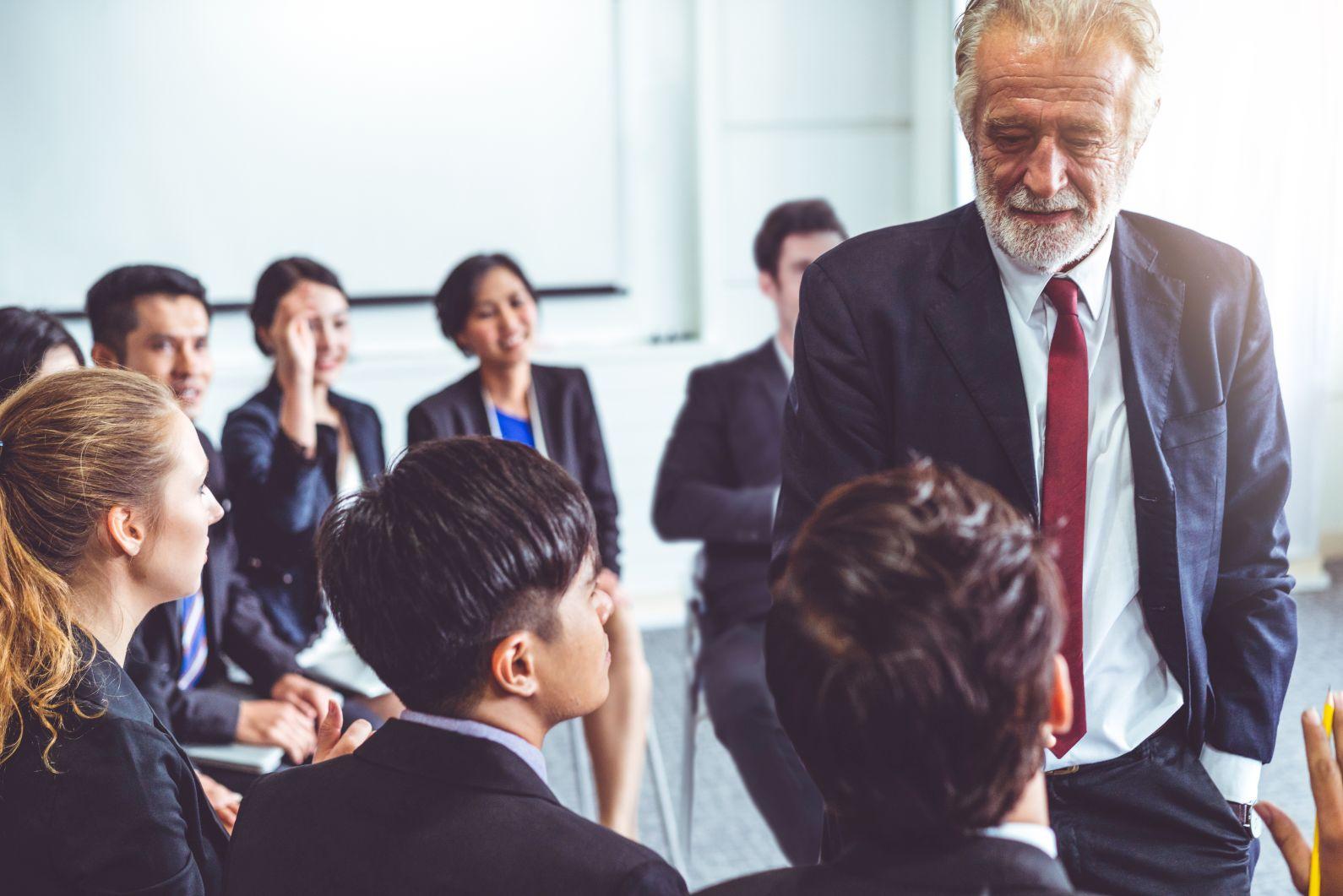 Unlock Your Leadership Potential – Hire an Executive Coach Today