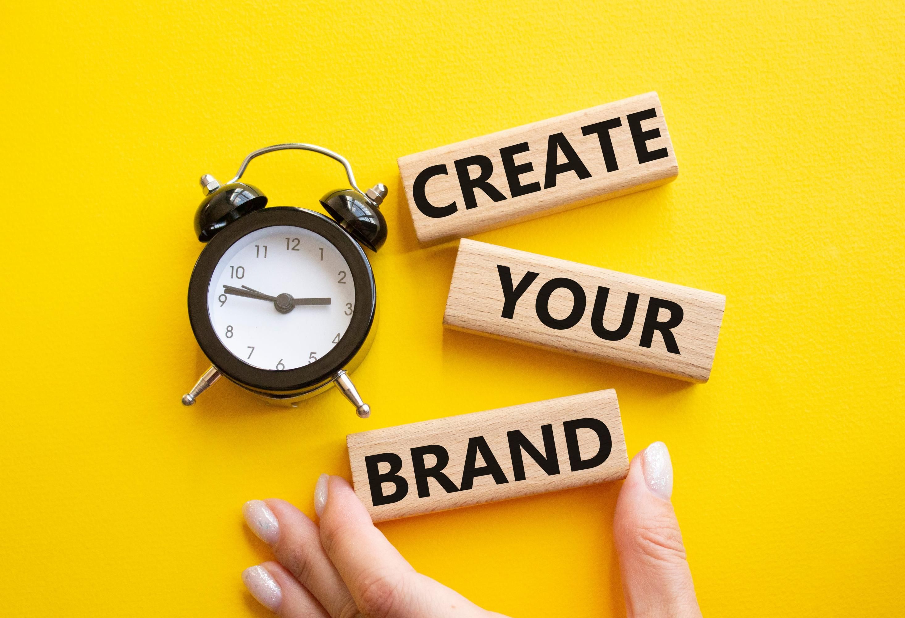 Find Top-Rated, Experienced Brand Designers
