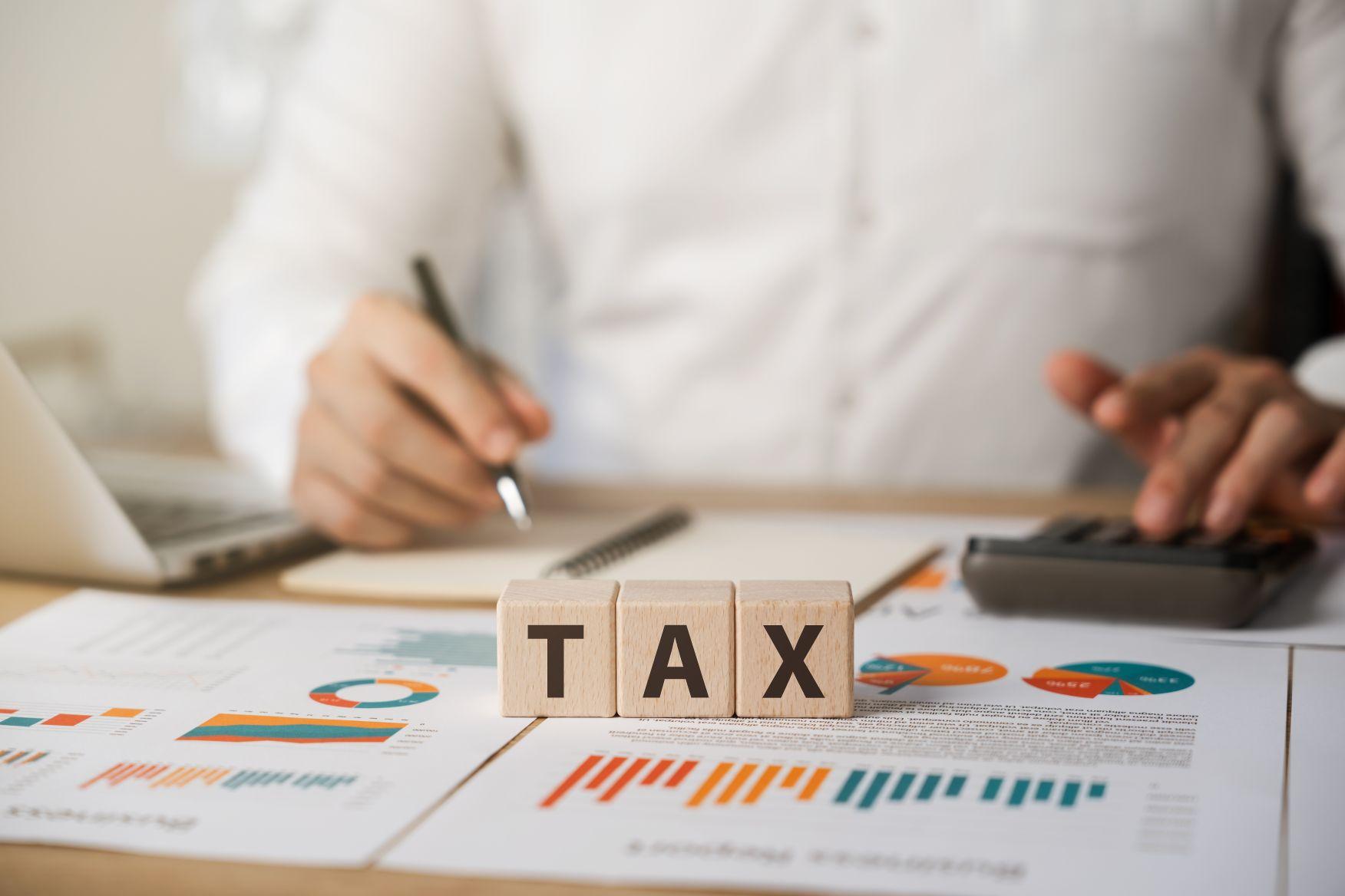 Hire Expert Tax Consultants – Local & Remote | Free Quotes Today