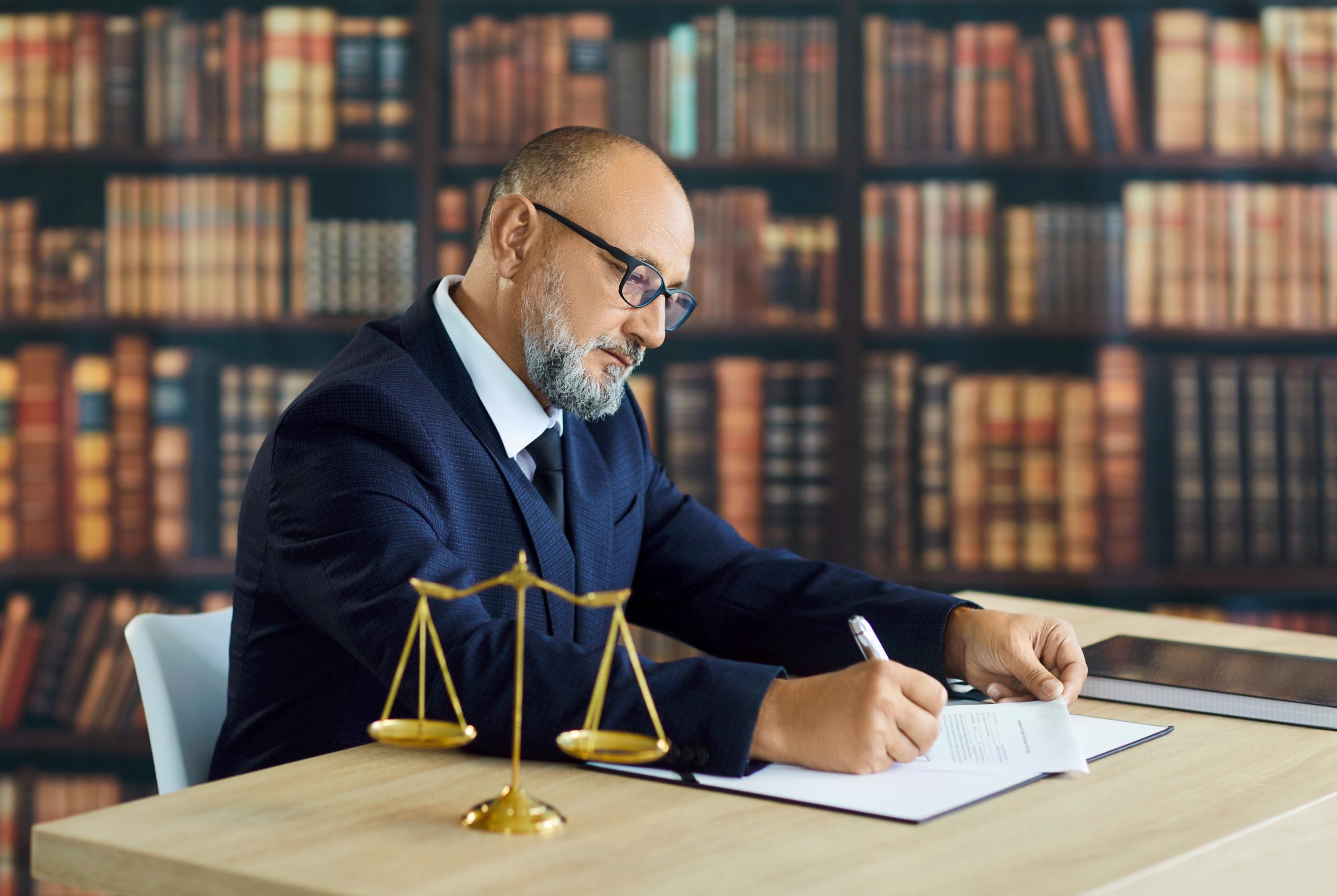 Find Top-Rated, Experienced Tax Lawyers